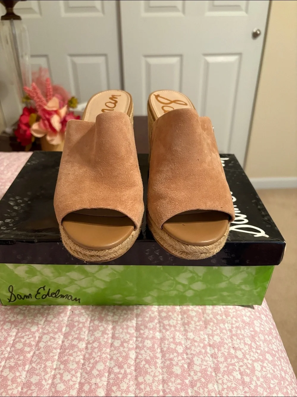 Sam Edelman Tan Suede Espadrille Peep-Toe Wedge Mules comes in the box.